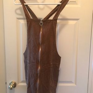 Women’s corduroy jumper- Medium